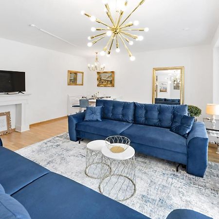 Zwei Zimmer Wohnung Im Stadtzentrum Mit Tiefgaragenplatz Munich Luaran gambar