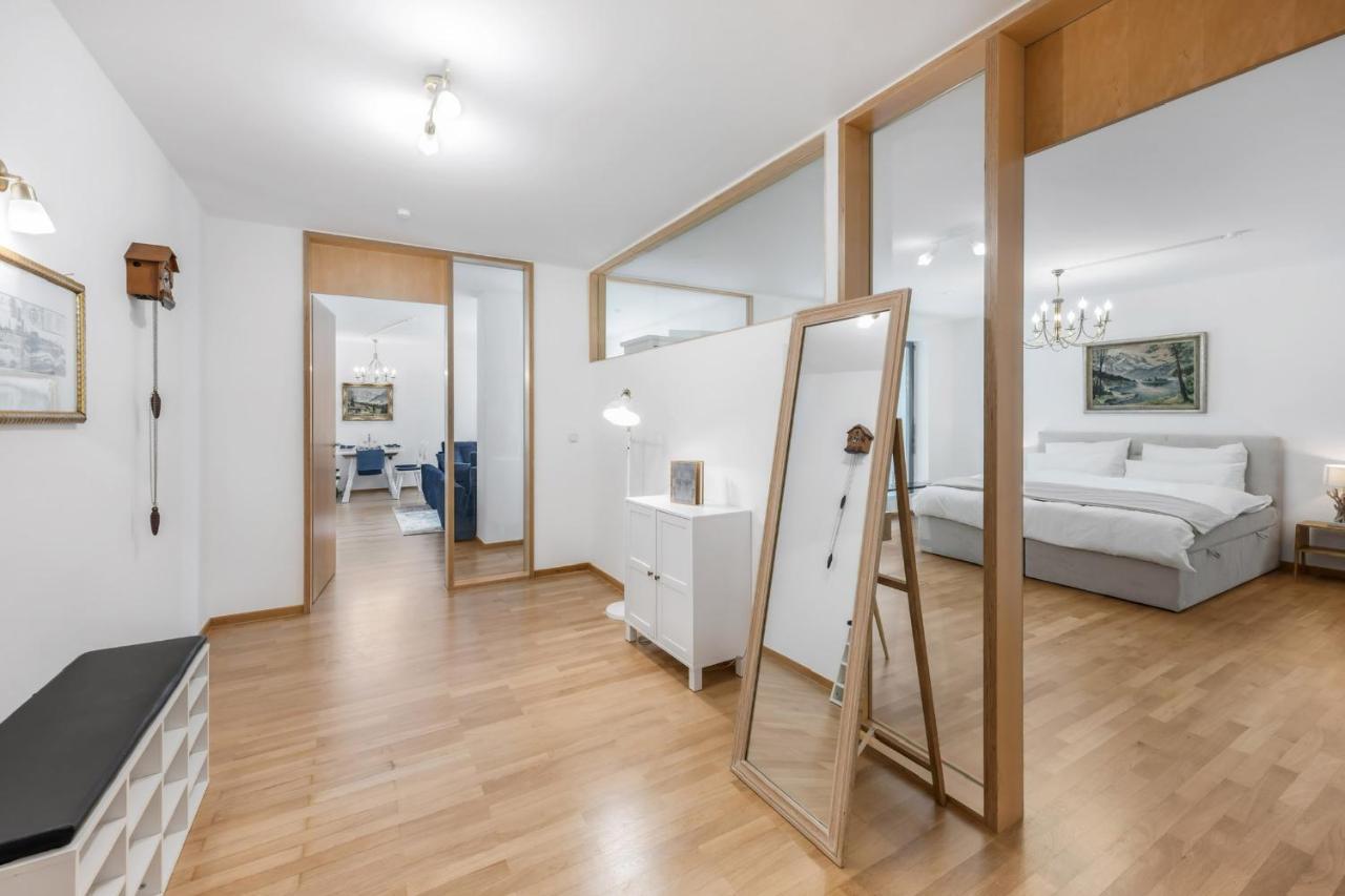 Zwei Zimmer Wohnung Im Stadtzentrum Mit Tiefgaragenplatz Munich Luaran gambar