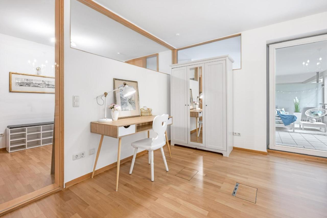 Zwei Zimmer Wohnung Im Stadtzentrum Mit Tiefgaragenplatz Munich Luaran gambar